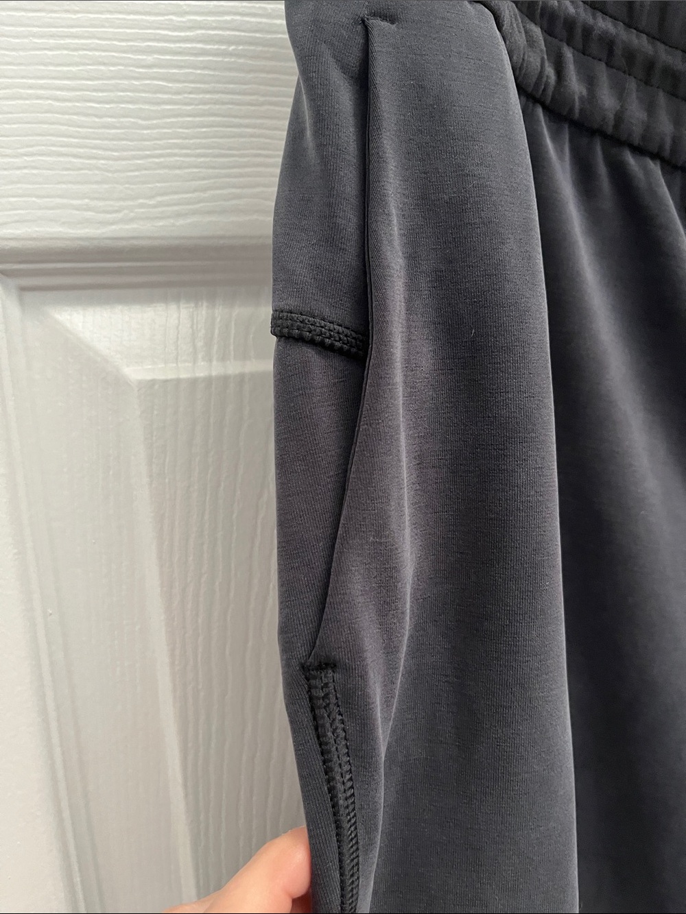 lululemon athletica Black Cropped Pull-On Pants - Picture 7 of 7
